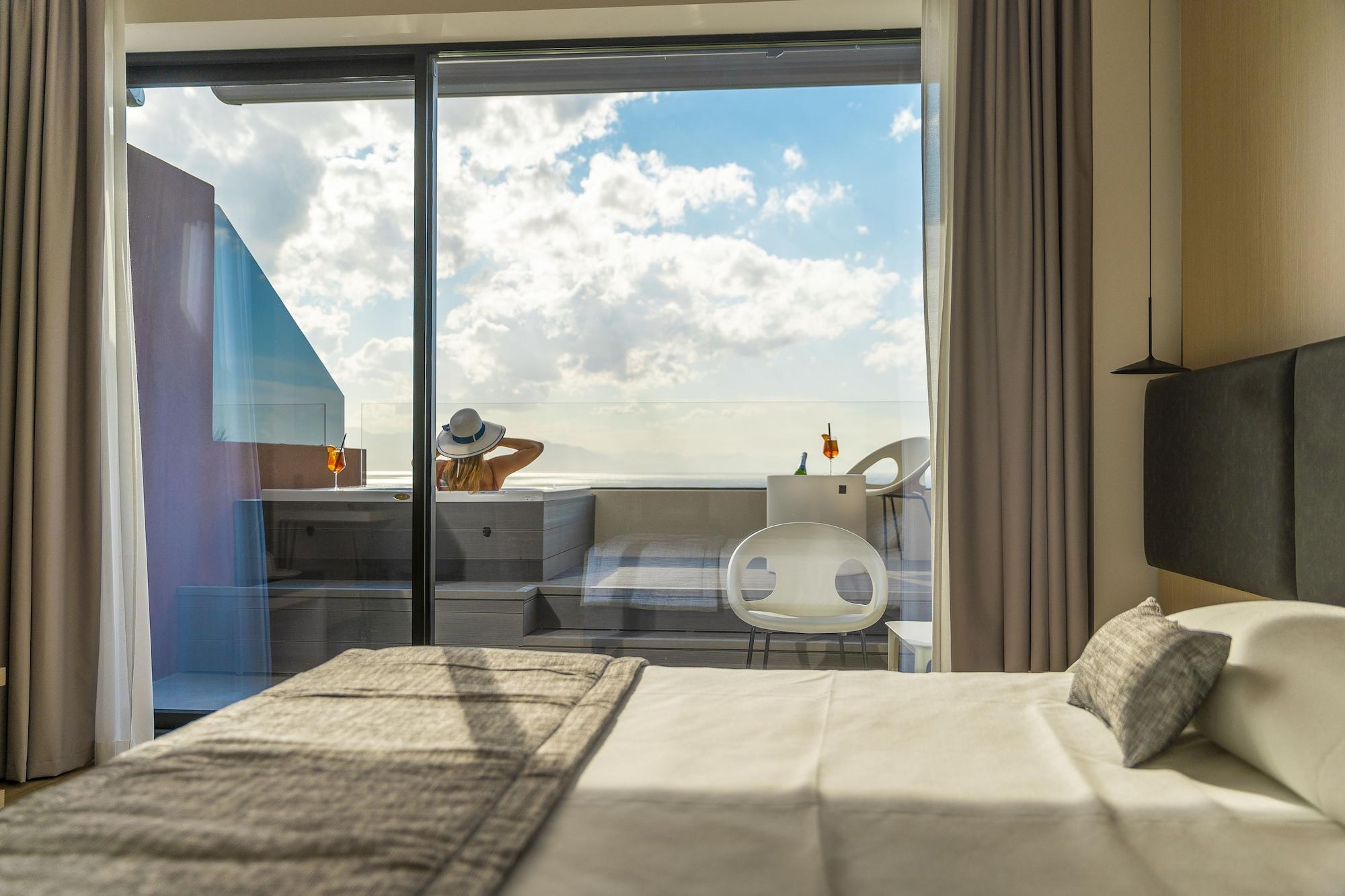 Hotel Costa Verde เชฟาลู ภายนอก รูปภาพ