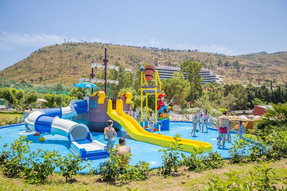 Hotel Costa Verde เชฟาลู ภายนอก รูปภาพ