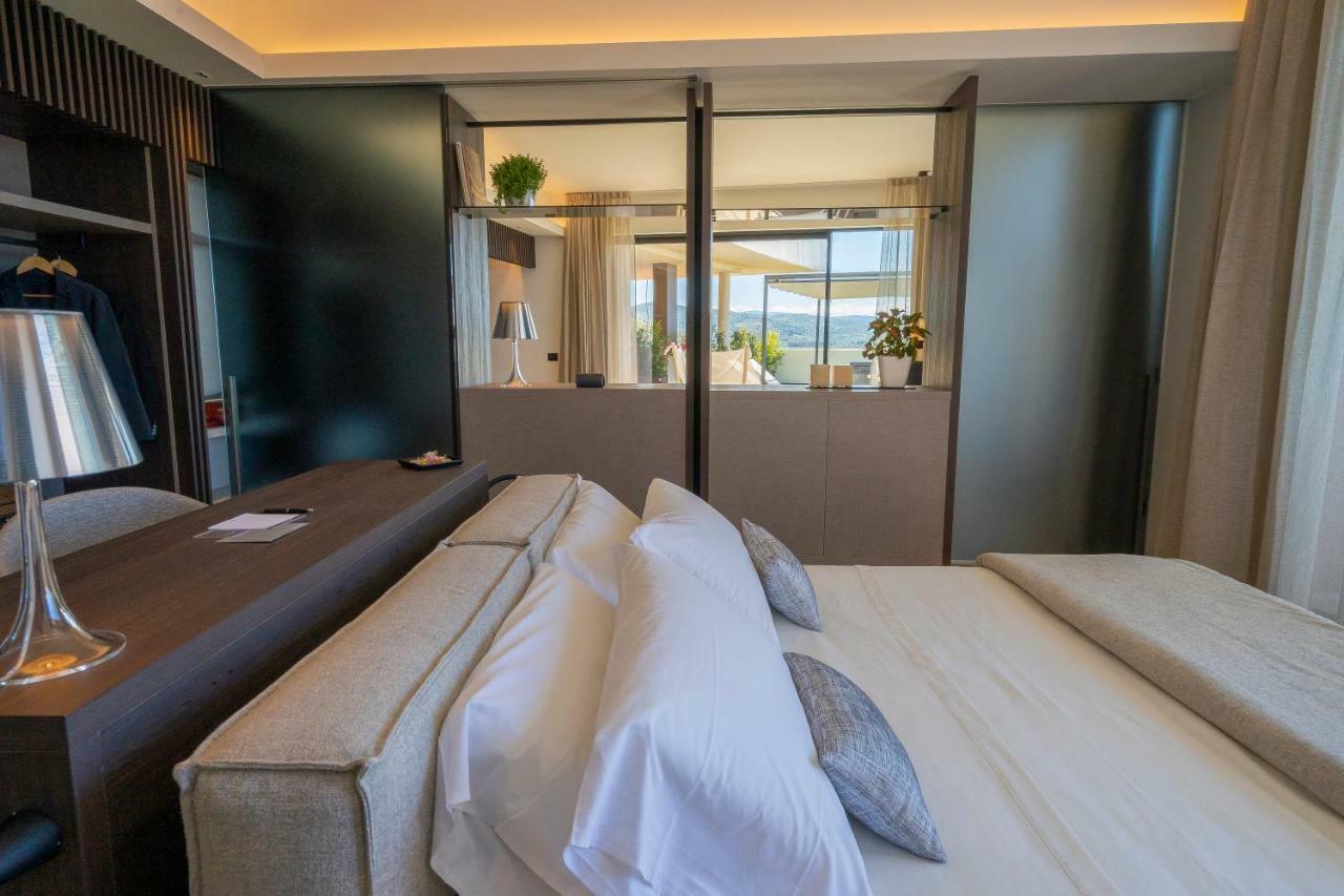 Hotel Costa Verde เชฟาลู ภายนอก รูปภาพ